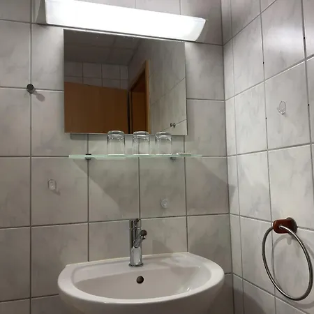 Park Am Schweriner See, Schwerin, Cleaning Included Apartment